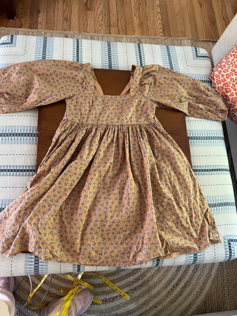 JUST female women’s puff sleeve dress small like new